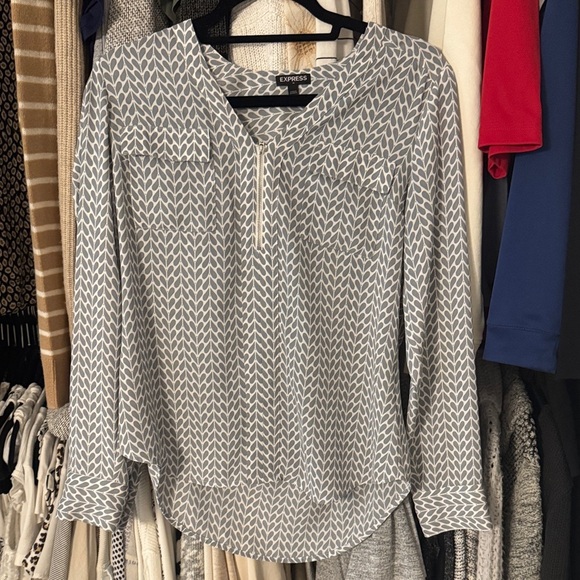 Express Blue and White Patterned Blouse - Picture 2 of 3